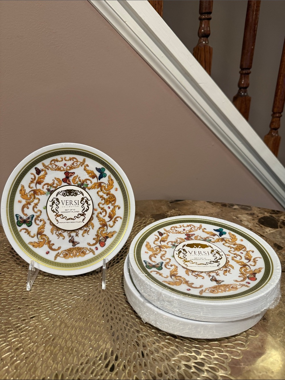 Versi Collection Premium Plastic Salad/ Dessert Plates, 3 Sets